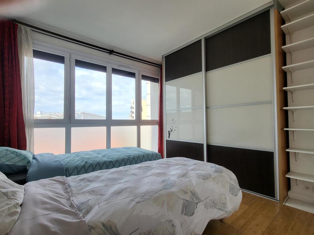 Spacious And Comfortable Apartment - Perfect For Families & Friends - Near Public Transportation 蒙鲁日 外观 照片