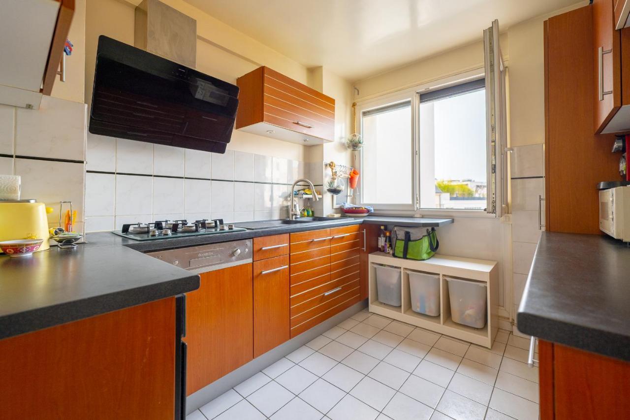 Spacious And Comfortable Apartment - Perfect For Families & Friends - Near Public Transportation 蒙鲁日 外观 照片